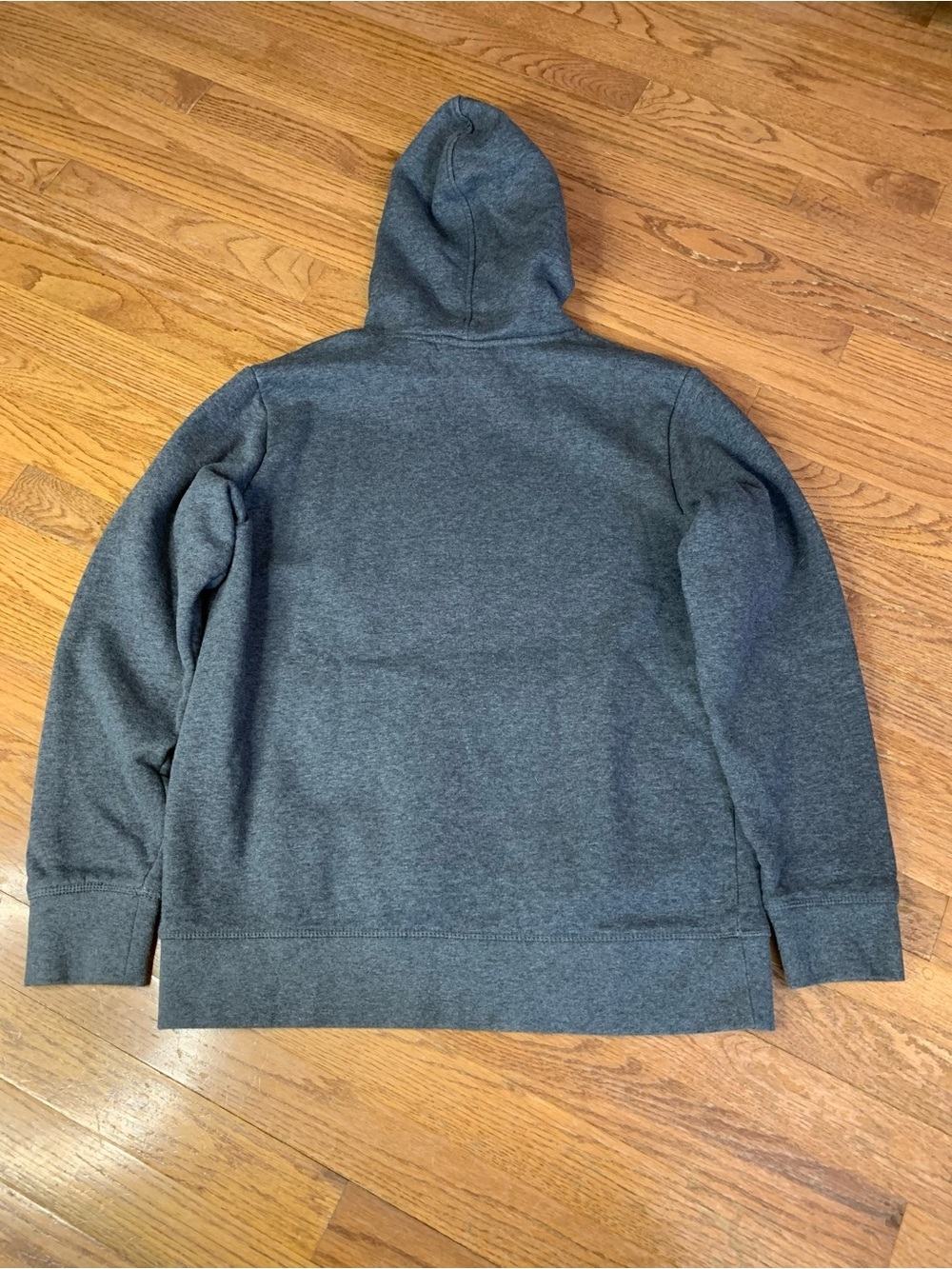 Reebok Men’s Heathered Grey Delta Logo Pullover Fleece Hoodie - Size Medium - Picture 2 of 7